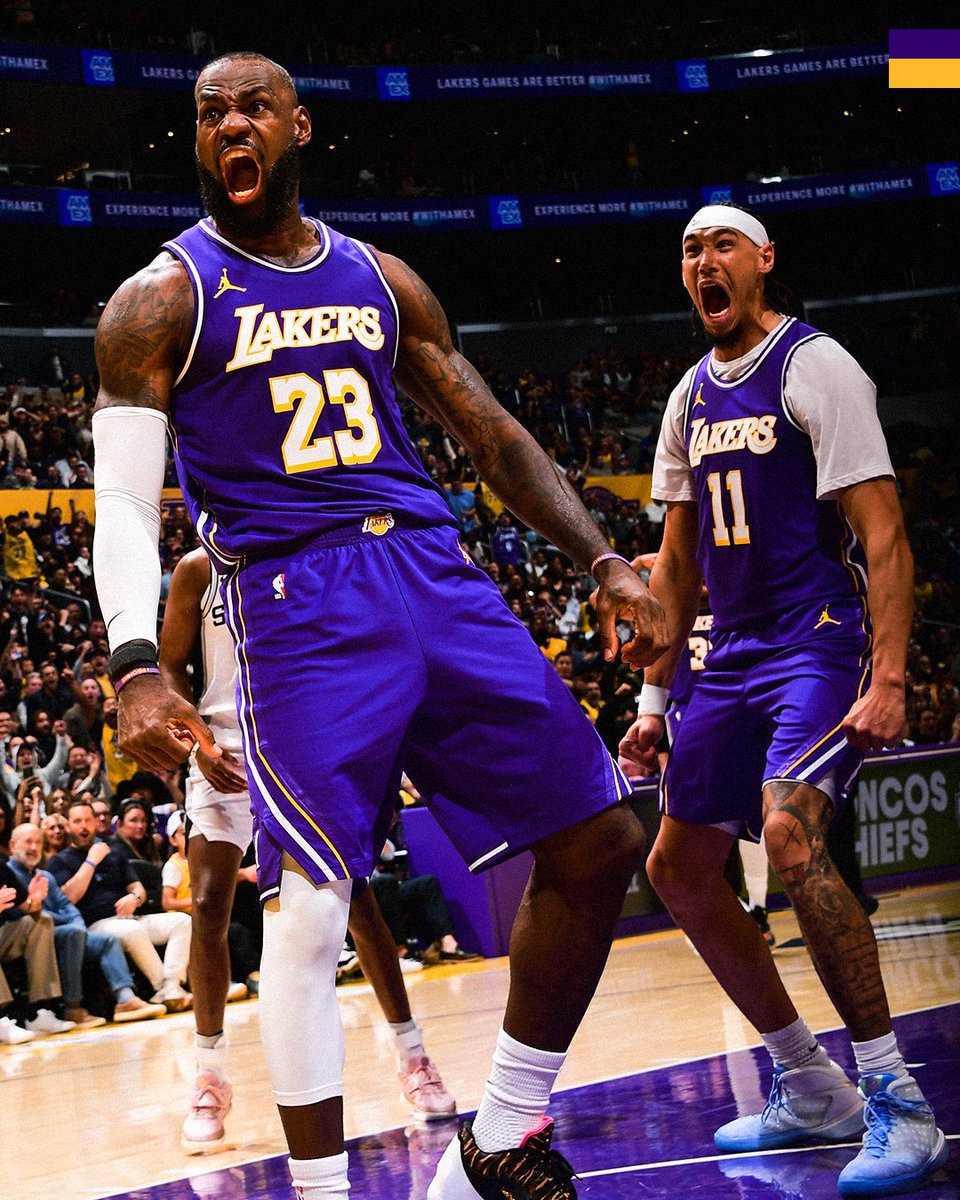 Lakers tweet picture
