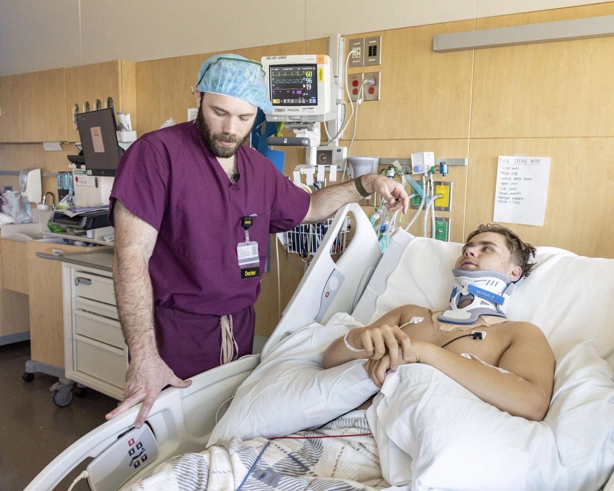 UIchildrens's tweet photo. After suffering a serious injury during a wrestling event in Cedar Rapids, experts at our hospitals discovered 15-year-old Layne of Ankeny had two fractured and dislocated vertebrae. He had surgery to fuse the two vertebrae and is now recovering at a Nebraska rehabilitation center. https://t.co/utoXVNwBqX

📸: The Gazette