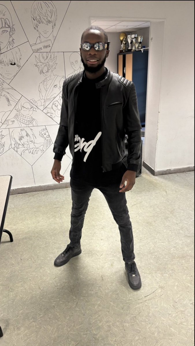 Blackiss tweet media