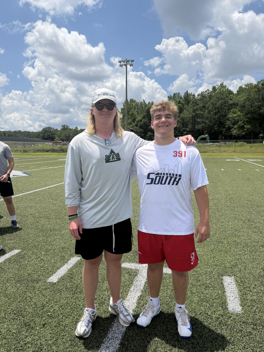 Jacksondeal57's tweet photo. Had a great time at @SouthAlabamaFB specialist camp! I placed 3rd in the snapping competition. Thank you @CoachPerry_ST for running a great camp. It was also great catching up with @rountree_grant and @BaxterT_LS. 
@trlong02 @CoachWadeCannon @Bmilliron51 @MattOverton_LS @CoachLundberg @RecruitTheHills @AL7AFootball @AL_Recruiting