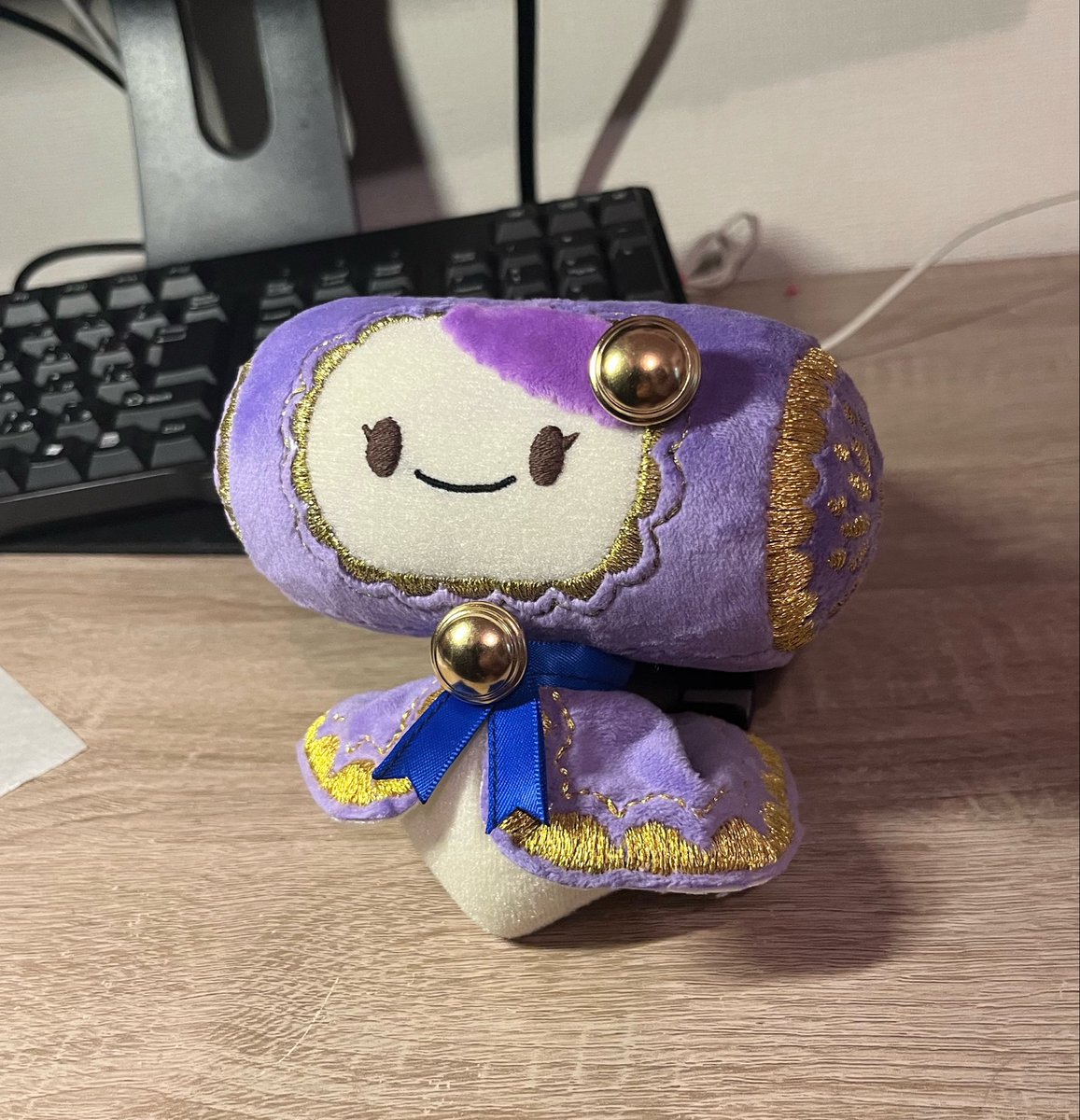 embroidery_98's tweet photo. モナド体のぬいを作りました🪡✨ https://t.co/fqxHfDLXVE