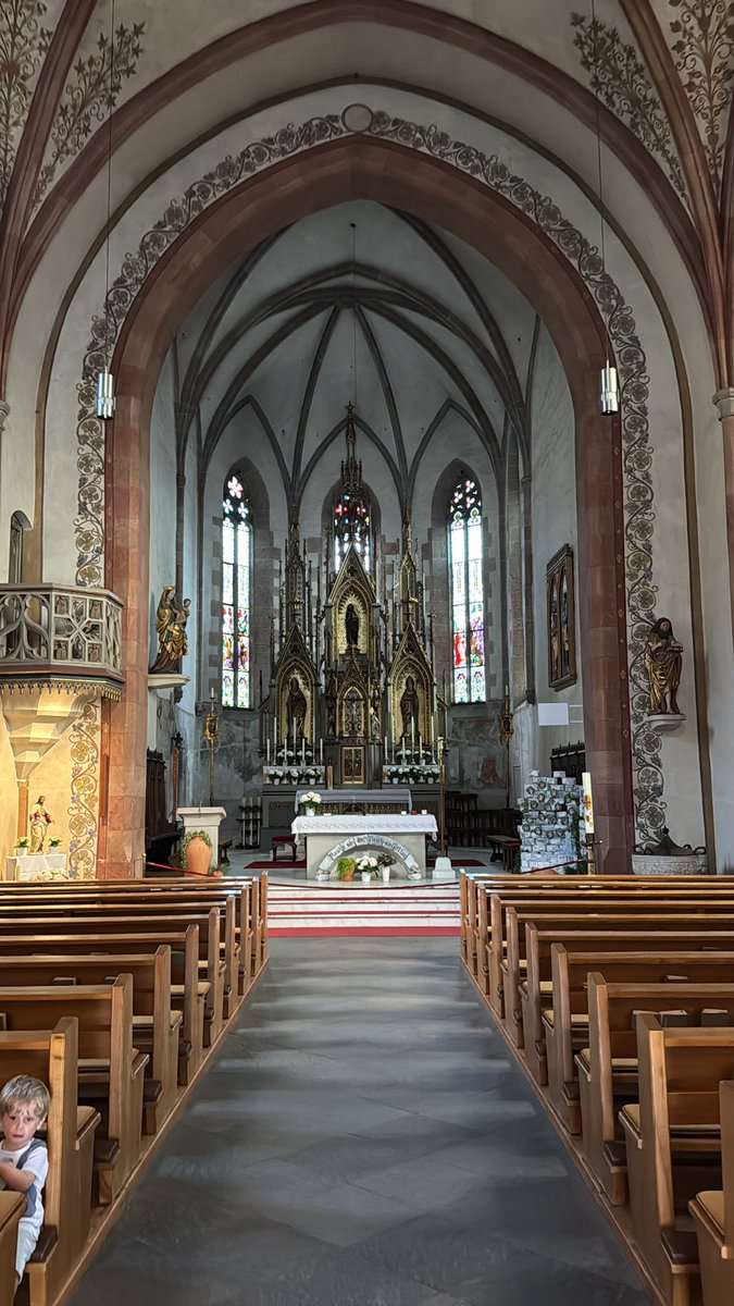 CapsGuy190837's tweet photo. In an old church in Northern Italy and lit a candle for #ClaudeLemieux and his family. https://t.co/o7pkNQyzNy