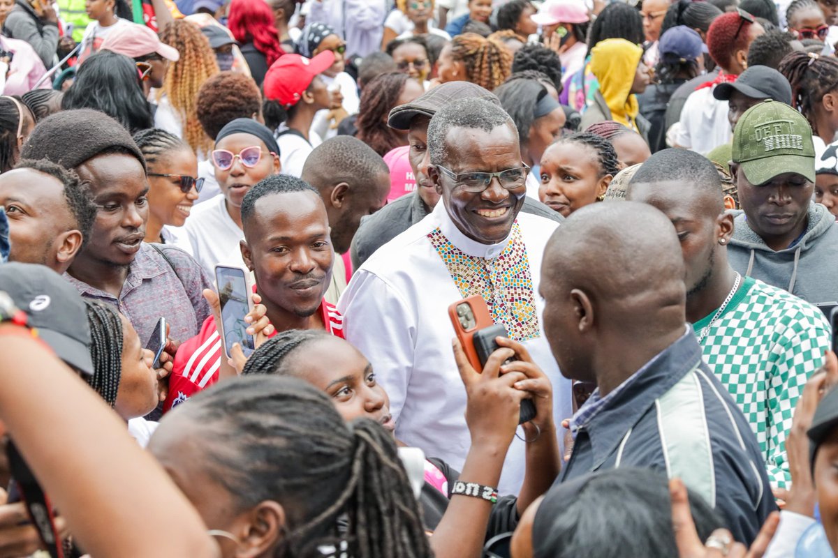 MasterKago1's tweet photo. #NotYetUhuru 
If we are not doing anything to end FGM and GBV.  
@dkmaraga
Has a plan to tackle it. https://t.co/I3SGZeyRoV