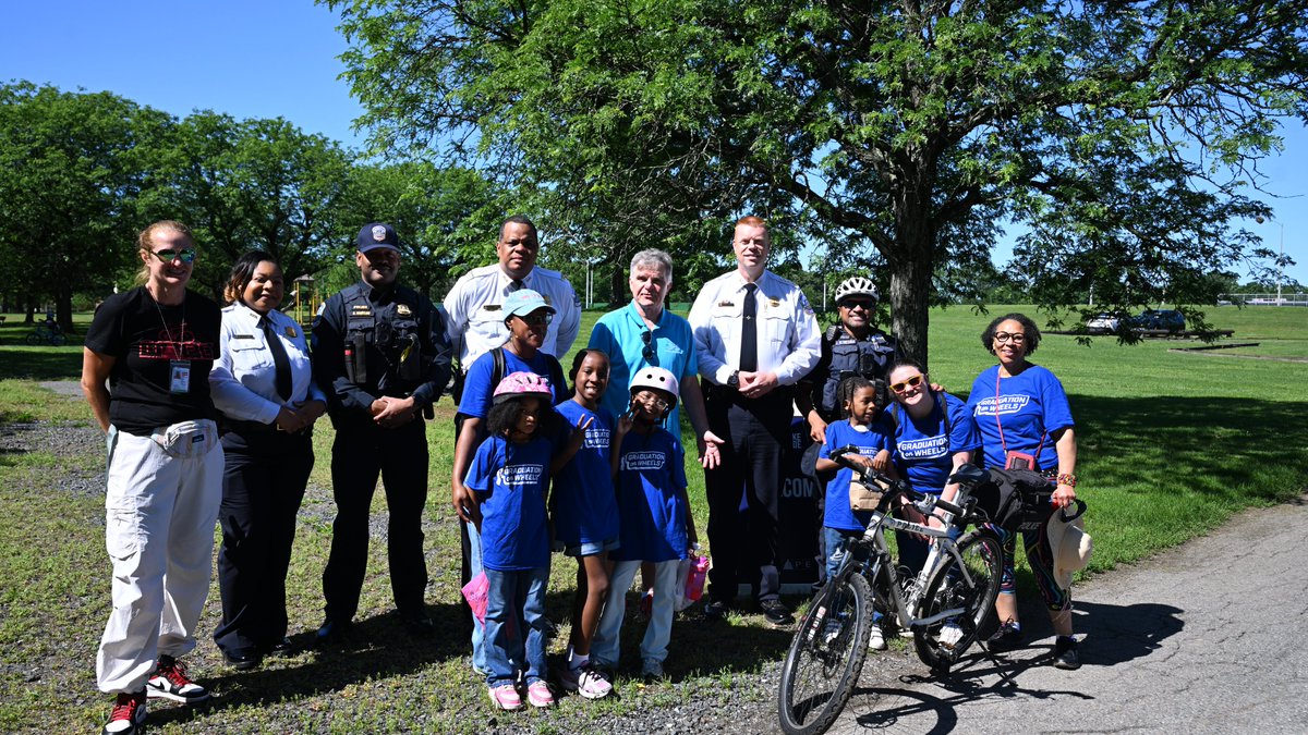 DCPoliceDept tweet picture