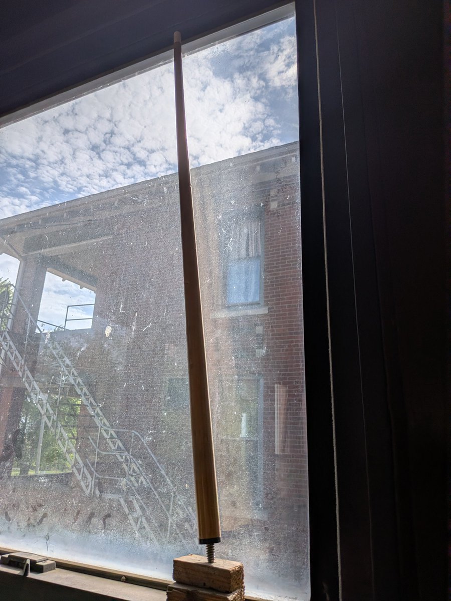 ActivityNe41129's tweet photo. I love the ingenuity the owners of the abandoned places have to keep people out lol https://t.co/WVWX7nPWjZ