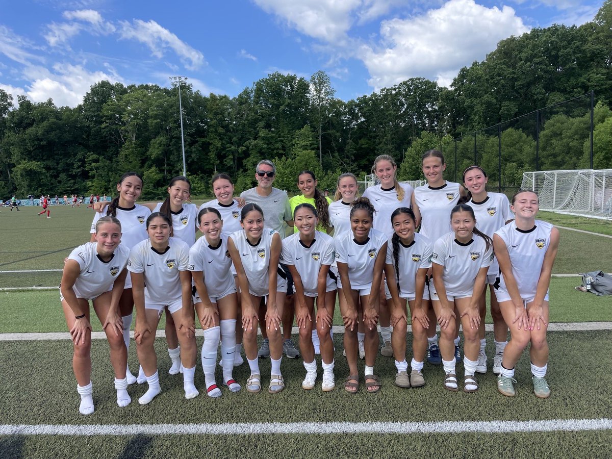HayleyKase's tweet photo. 3 days, 3 dubs, 3 goals! Great time at #ECNLNC  🌸

@ECNLgirls @TopDrawerSoccer @TheSoccerWire @PrepSoccerCA @PrepSoccer @soccerdotcom @scoutingzone @ImYouthSoccer https://t.co/Jodmom4pu8