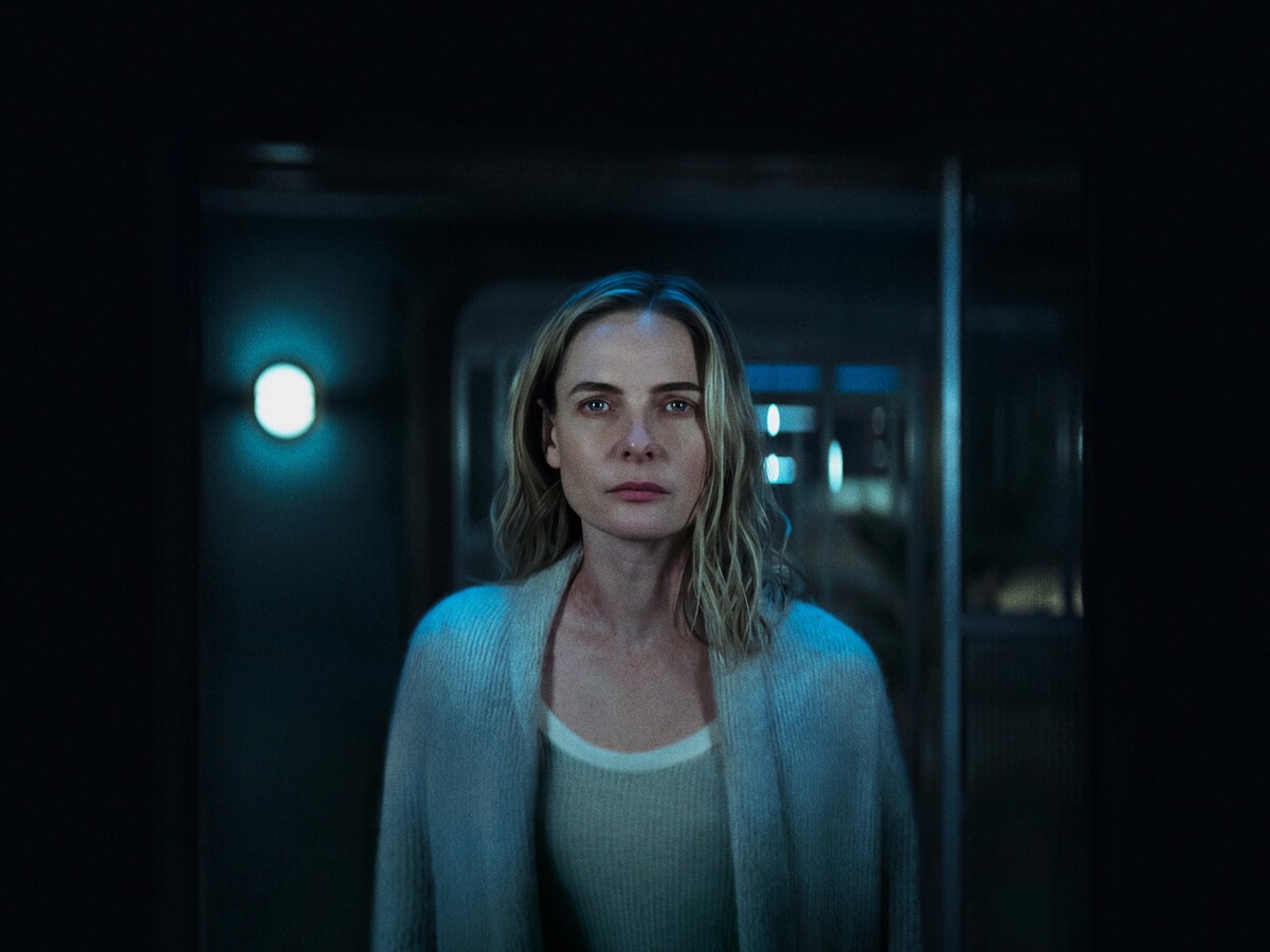 Televisivamente's tweet photo. “Silo” vuelve con más secretos: Apple TV revela el primer adelanto de su tercera temporada https://t.co/DzbDpcZHtC #AppleTV #Silo a través de @Seriepolis https://t.co/E0dzFIjh4C