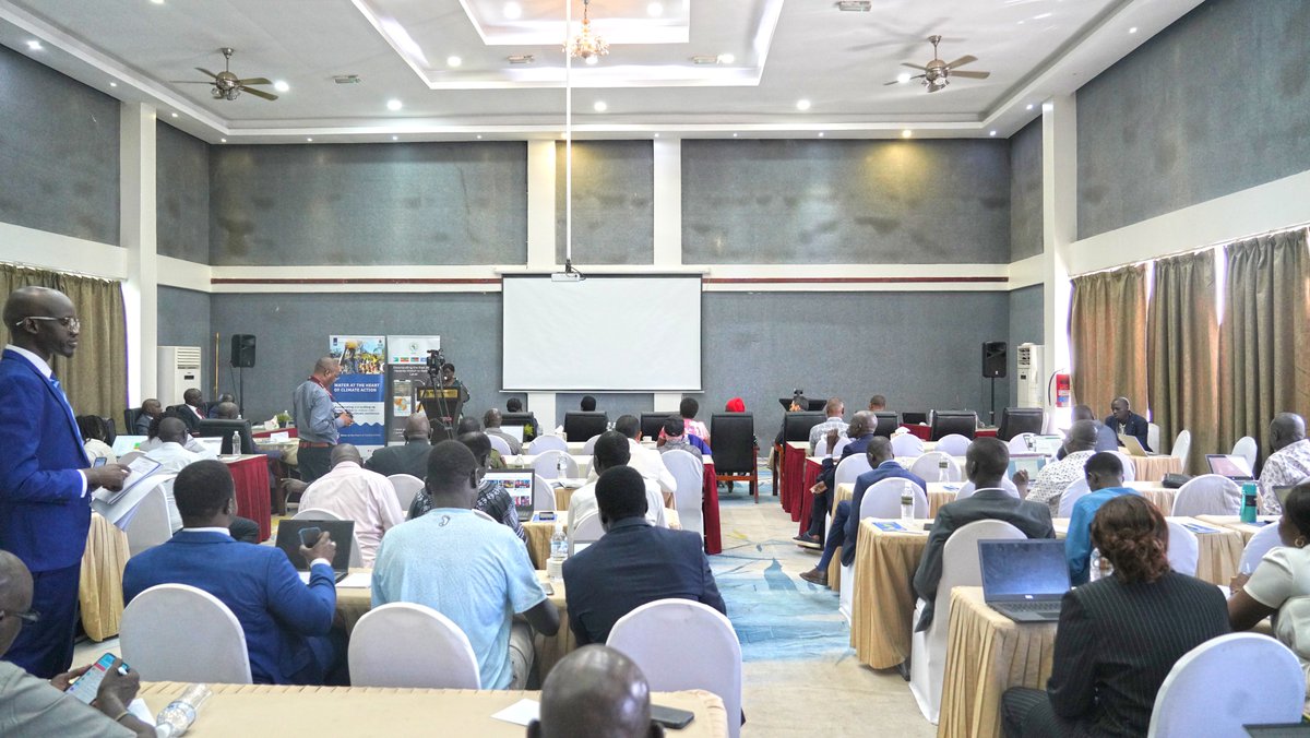 SSRCS's tweet photo. SSRC is participating in the validation of South Sudan’s revised Disaster Risk Management Policy alongside the Ministry of Humanitarian Affairs and Disaster Management and other partners, helping ensure community voices shape a safer and more resilient future.

#DRR #Resilience https://t.co/Qr8xuWoxYR