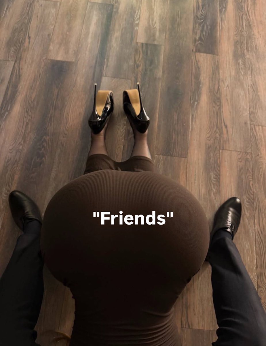 me and who tweet media