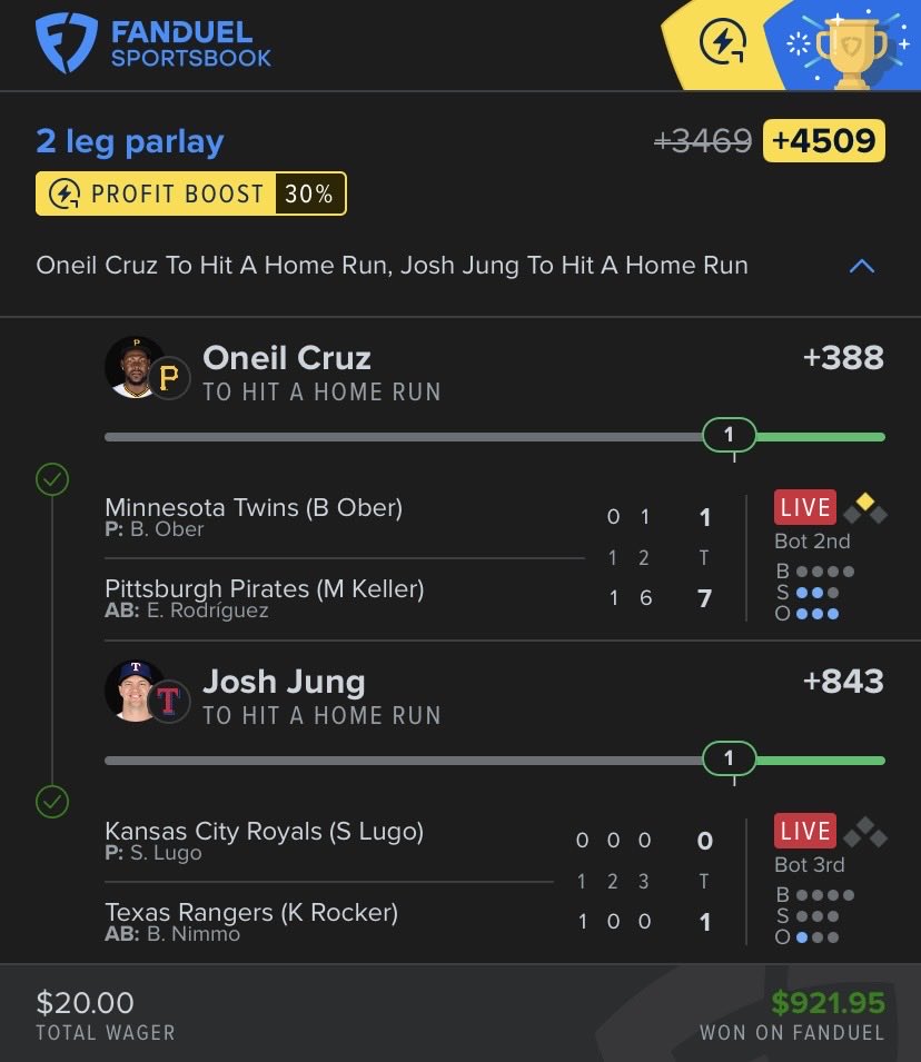Cmoneyman113's tweet photo. Took a twitter hiatus this weekend but smacked a solid 2 leg and almost hit huge on the 4 leg Saturday. Will be back posting plays today https://t.co/vFQvqhAC9S