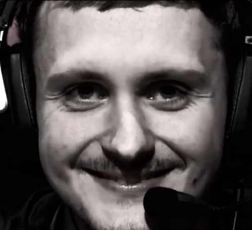 EmptyJaar's tweet photo. @TeamVitalityCS https://t.co/ZacNLbJHn7