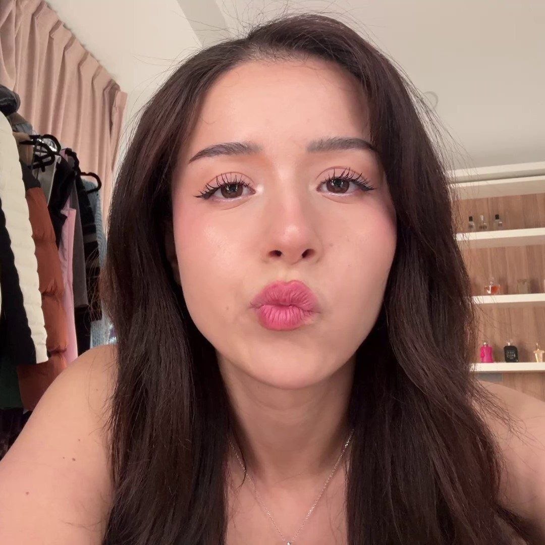 PokimaneMommy's tweet photo. 😚 https://t.co/vHAP7rBUFp