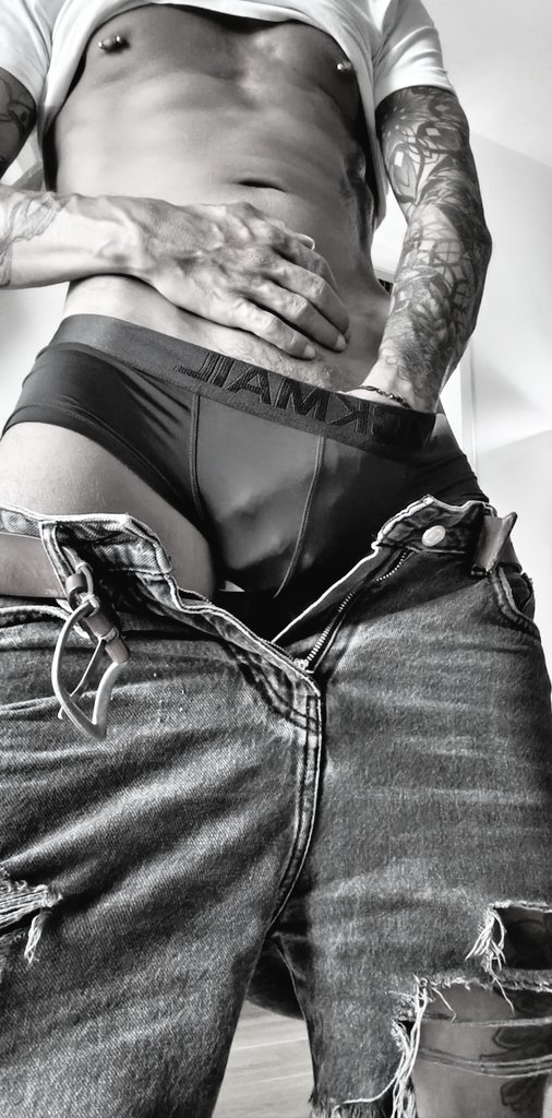 strechingguy's tweet photo. #monochromemonday evening... Horny and need some big dicks now https://t.co/WpBRrgsYow