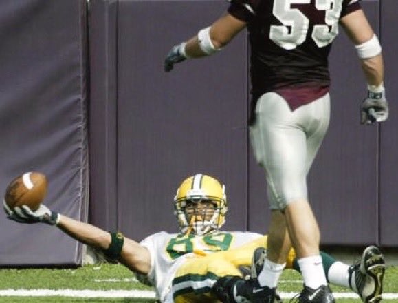 jsteck65's tweet photo. Bison Nation, in 89 days the Thundering Herd starts FBS play in the Mountain West! Today, we honor a man who fought his own battle but will always be remembered for the catch to complete the #MiracleinMissoula, Mike Weiser!! #BisonFBCountdown #LetsGoBison #HornsUp🤘 #RIPMike https://t.co/dm8nEtUVhg