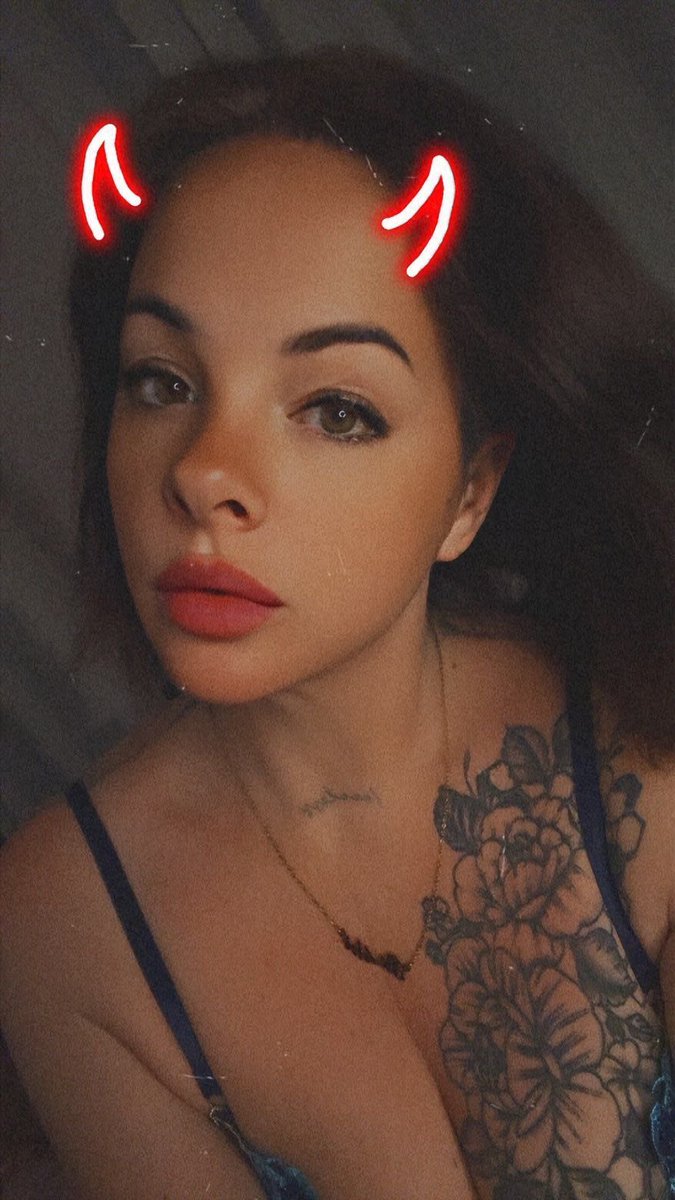 ItsMsBekki's tweet photo. @sensual_xsplash Find me on snap https://t.co/YasronRVBu