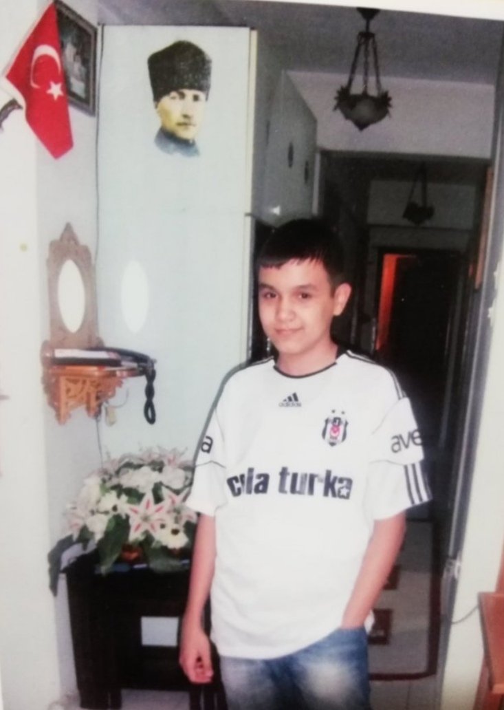 muratoras's tweet photo. @abakingurlek @adalet_bakanlik Sayın Adalet Bakanı Benim Oğlumunda KATİLLERİ belli, 15 yıldır CİNAYET Örtbas edilmeye çalışılıyor ❗ Bizde ADALET istiyoruz ⚖️ https://t.co/AdUWofBGce