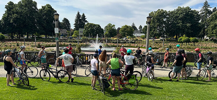 ModeraPearl's tweet photo. 🚲 Portland’s favorite summer cycling tradition is back!

Pedalpalooza is a city-wide bike festival happening throughout June, July, and August featuring hundreds of fun, themed community rides for all experience levels ☀️

Whether you ride every day or just for fun, there... https://t.co/0enrHGR25D