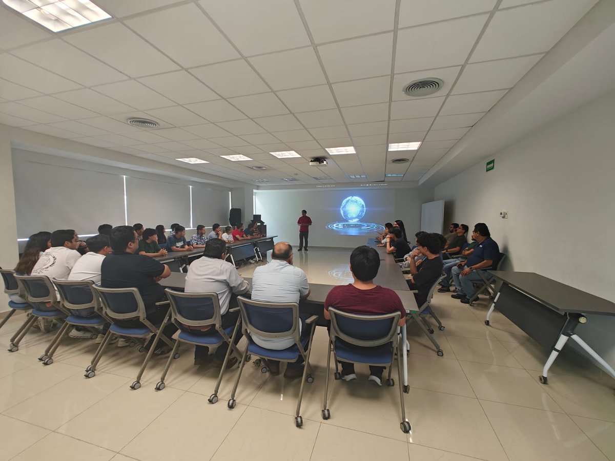 CIDESIMX's tweet photo. 🎓🔬 En CIDESI Nuevo León recibimos a 144 estudiantes de diversas instituciones del país para conocer nuestras capacidades tecnológicas, laboratorios y oportunidades de formación.

#CIDESI #NuevoLeón #Innovación https://t.co/hCfQDM6due
