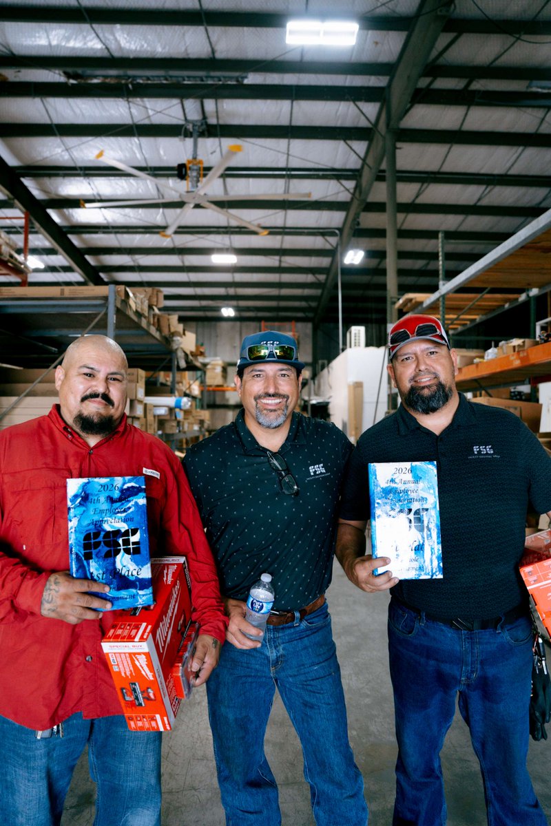 FSGincorporated's tweet photo. Our Corpus Christi team came together for an unforgettable Employee Appreciation Lunch filled with street tacos, a cornhole tournament, and a golf simulator long-drive competition, complete with prizes for the winners!

#FSG #TeamFSG https://t.co/KGe1oBBYSs