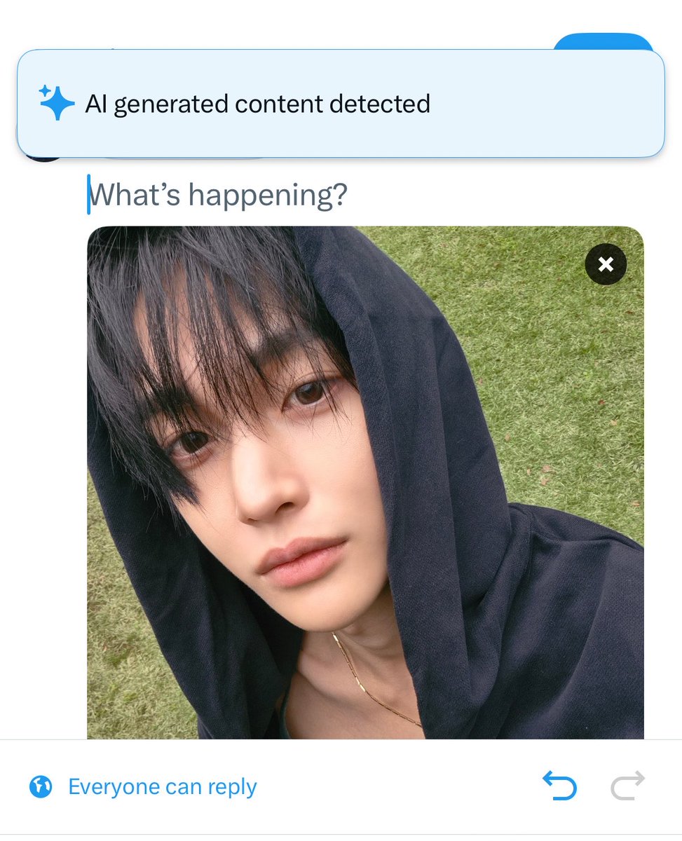 yeongwonhiz's tweet photo. ??? face card too good twt thinks your face is AI https://t.co/sTv3hiEHNh