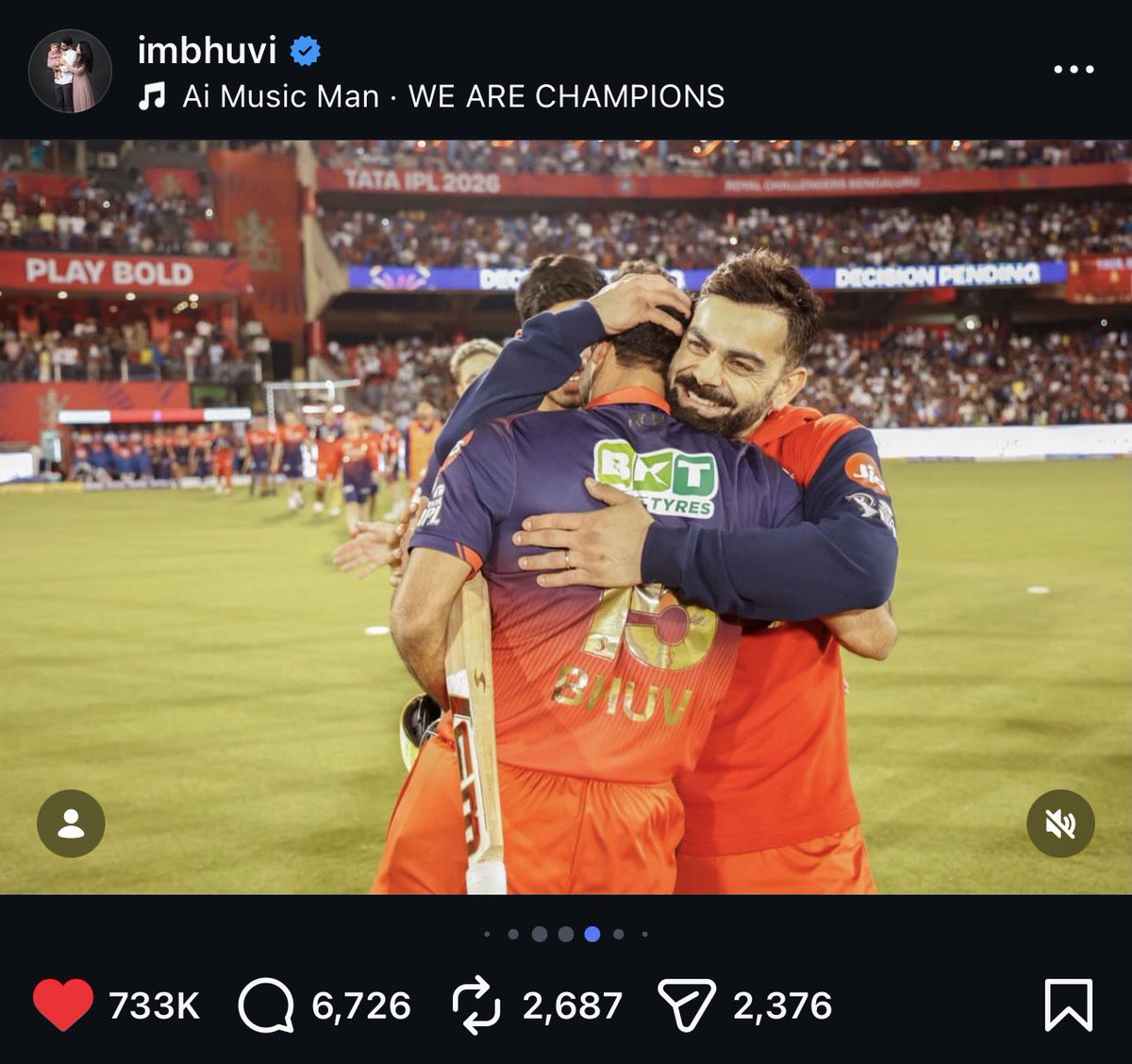93KIWIXCALAMITY's tweet photo. I love that Bhuvi posted this pic 😭😭😭 https://t.co/mxugfmyrcs