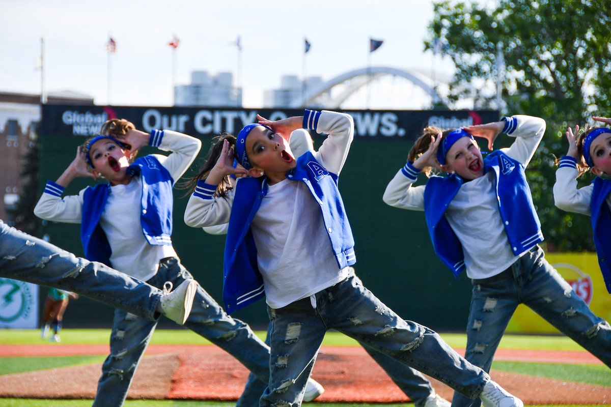 EdmRiverhawks's tweet photo. While there was some rain and one rainout (sad face), there was also sunshine and good vibes during our Home Opening Weekend! 

Thanks to all who came out, and we'll be seeing you when we're back on June 9th! 😎 https://t.co/tl53Vrq0L2