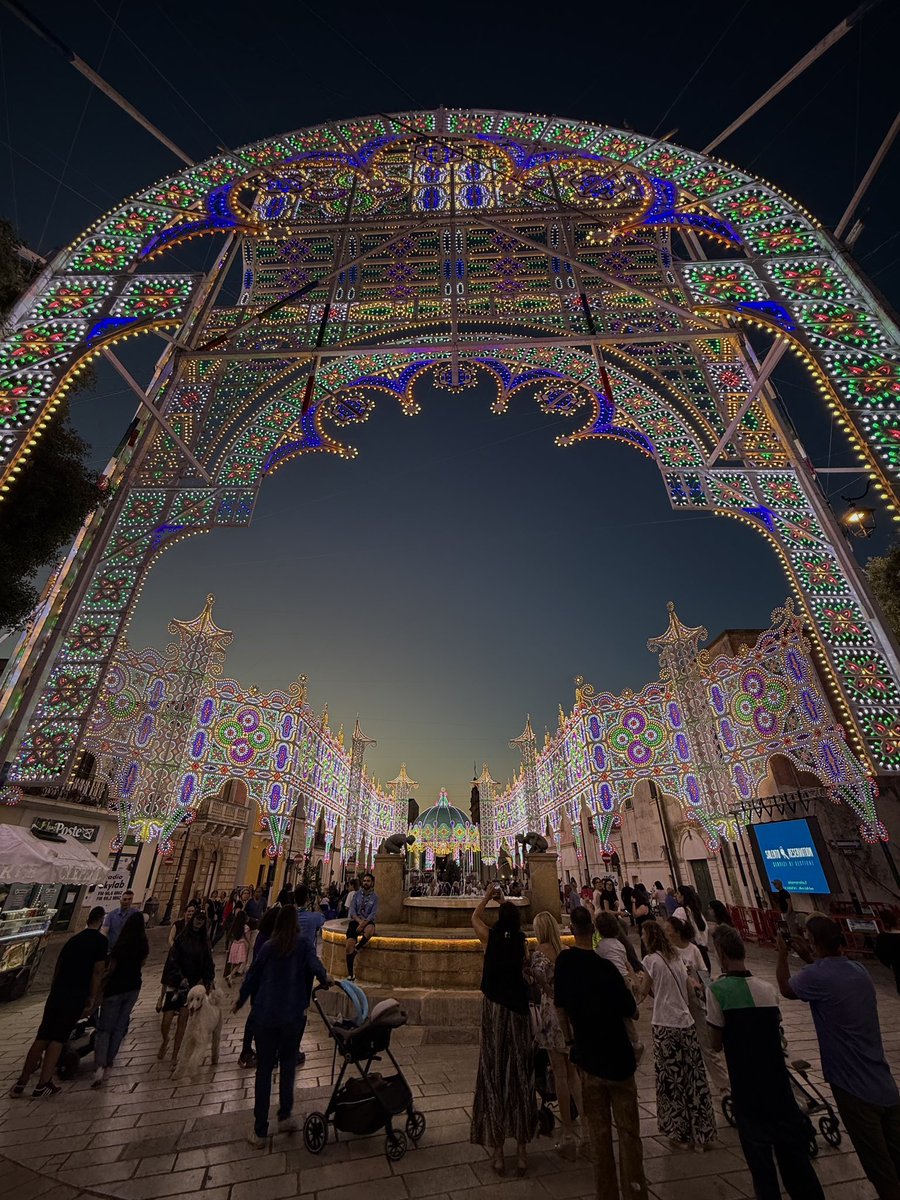 MattiaChetta's tweet photo. Non puoi spiegarlo ♥️

#sansebastiano #santucciau #festapatronale #racale #salento https://t.co/HKgspnWKWf