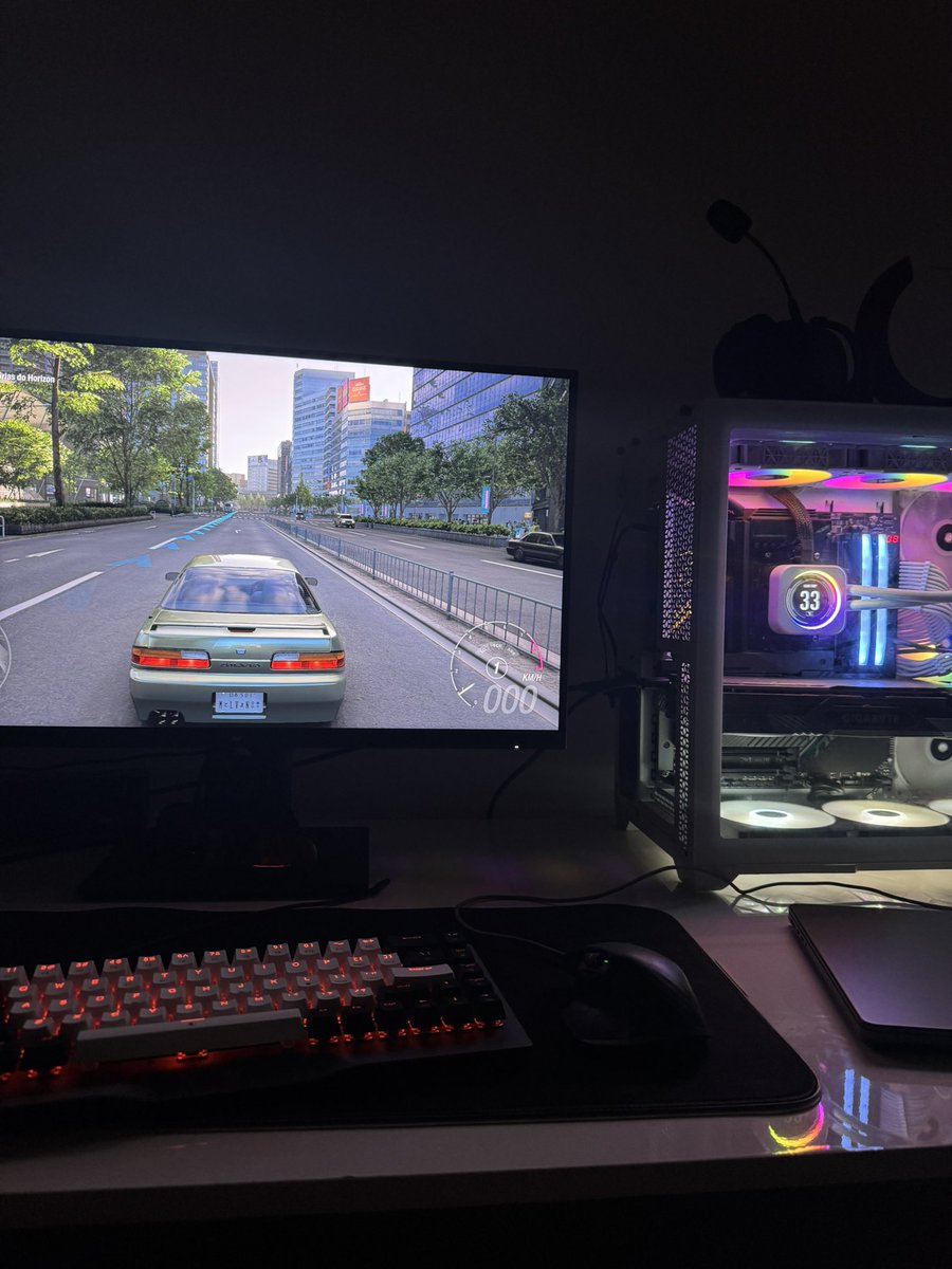 datboychapo's tweet photo. @_ciizo Eu a ligar o Horizon 6 aqui https://t.co/o8riyjwknX