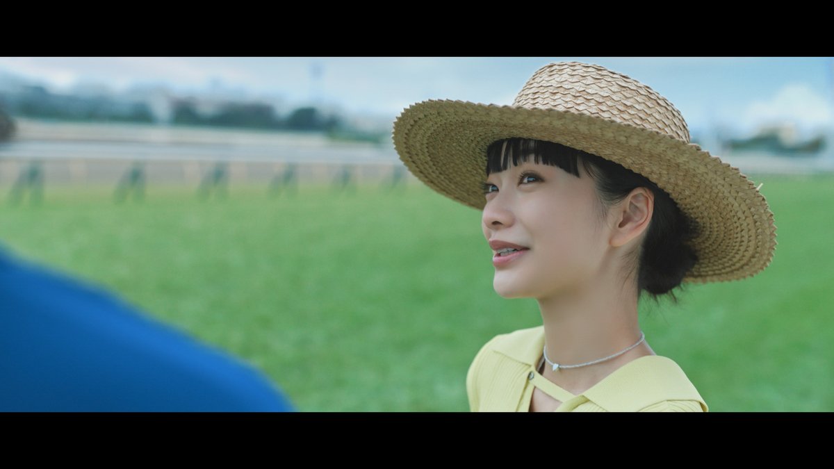 cinemalife_web's tweet photo. ＼JRA新TVCM／
見上愛＆佐野晶哉、夏競馬は競走馬のデビュー戦――“推し”と出会い“ファン第一号”になる

💬佐野晶哉、デビューを振り返り「今思い返しても鳥肌が立つような瞬間でした」

▼記事はこちら
https://t.co/yjxLR3QXdp

#見上愛 #佐野晶哉 https://t.co/d9dNVQDRVG