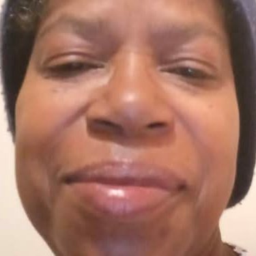 GAFollowers's tweet photo. A 66 y/o woman, Margaret Swan, was killed in a stabbing on a MARTA train near Oakland City Station in Atlanta.

Authorities identified John Elijah Matthews as the suspect and charged him with murder after investigators said he attacked Swan in broad daylight, stabbing her 18–20 times.