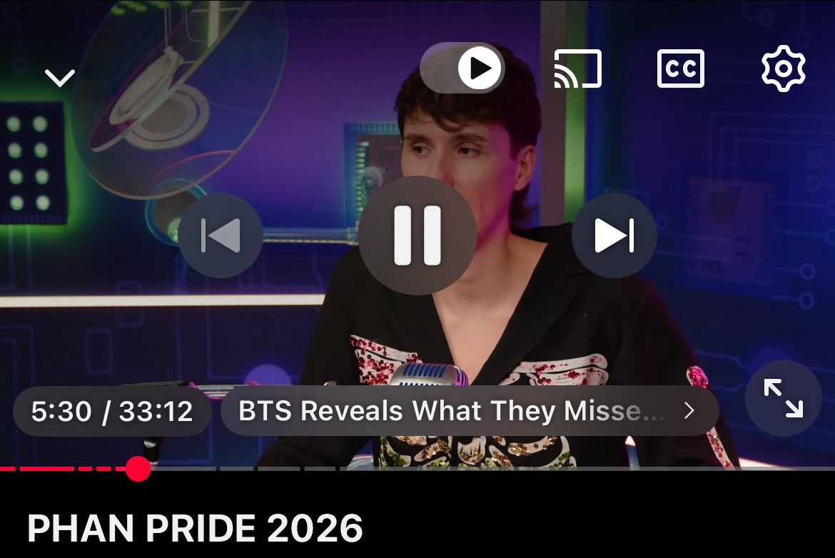 dnpverse's tweet photo. bts what?? https://t.co/gMul7OQ6kj