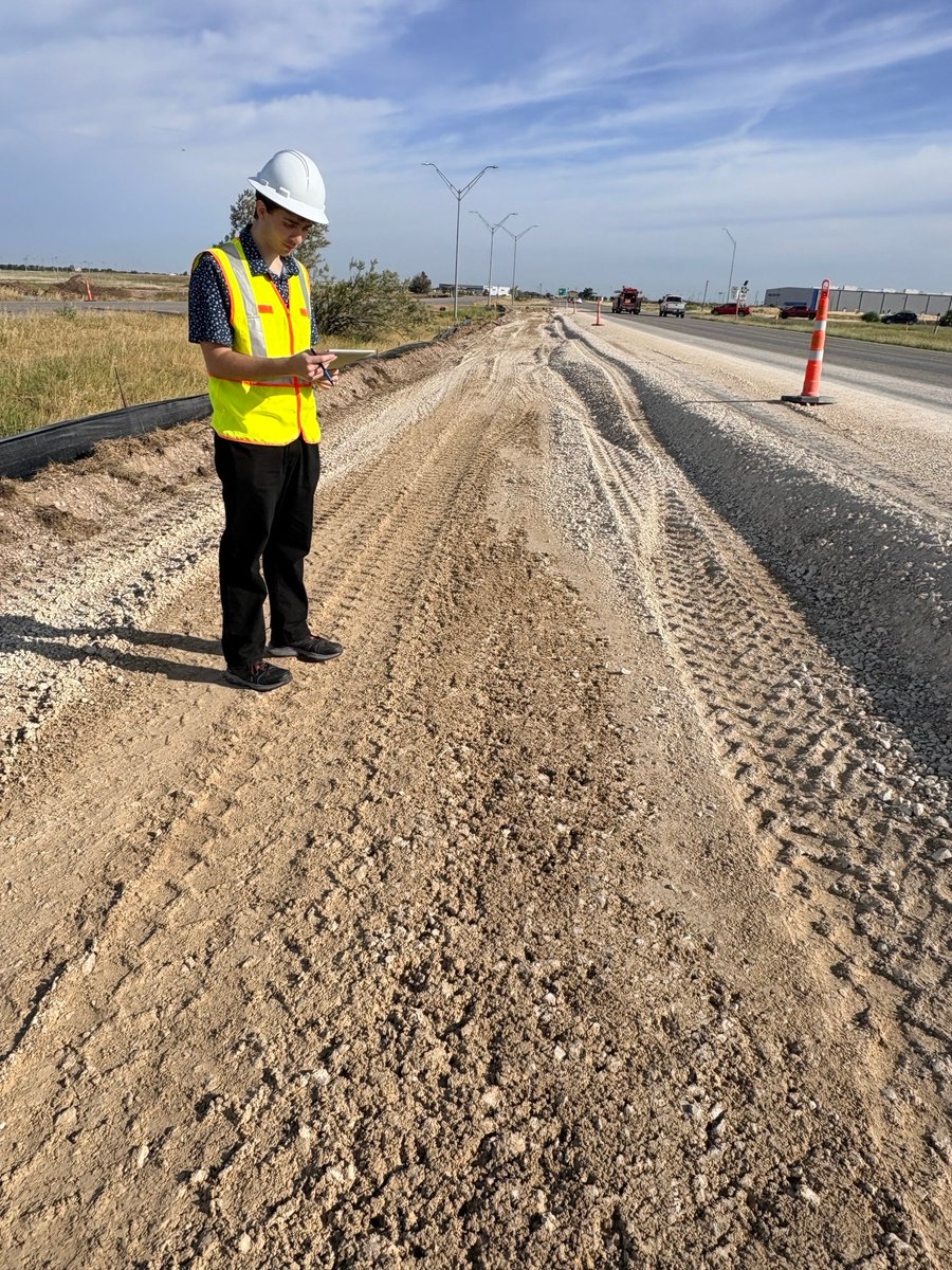 eHTEngineering's tweet photo. Please join us in welcoming Alexandru Petrescu to eHT as our Summer 2026 Intern! Alexandru is pursuing a degree in Civil Engineering. He is on track to graduate in 2027 and will be working alongside our team this summer, gaining hands-on experience in the engineering profession. https://t.co/f8BO8O4TBo