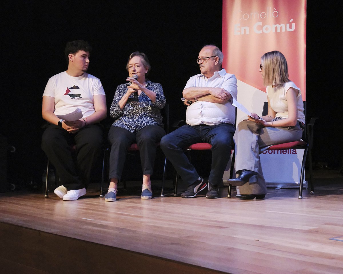 CatComuCornella's tweet photo. 🎬 MEMÒRIA DELS BARRIS

Divendres passat vam gaudir de la preestrena de la sèrie de 📲vídeos Memòria dels Barris, un petit homenatge a les persones que, amb el seu compromís i la seva ✊lluita, han contribuït a construir la Cornellà 🗳️democràtica i social que avui coneixem. https://t.co/iTHevUhNZA