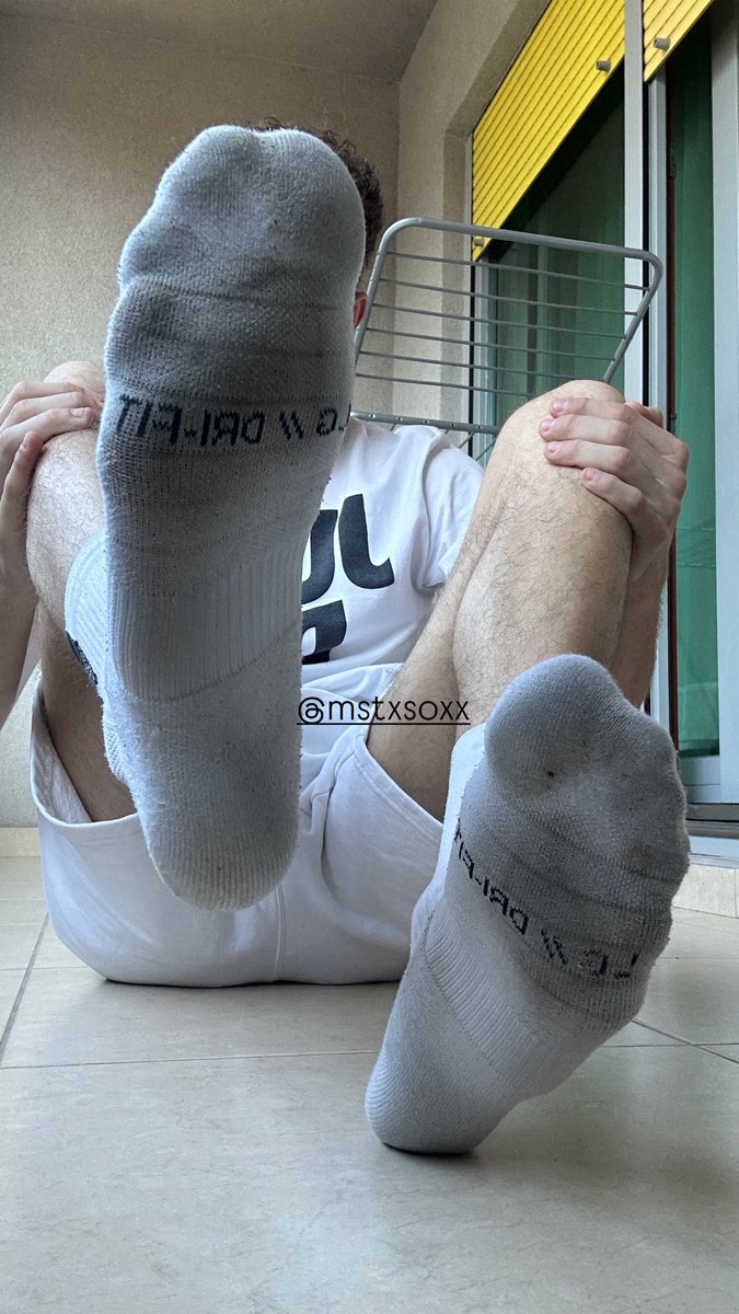 mstxsoxx's tweet photo. Smelly Stinky Dirty 😈 https://t.co/2tVUoChjGR