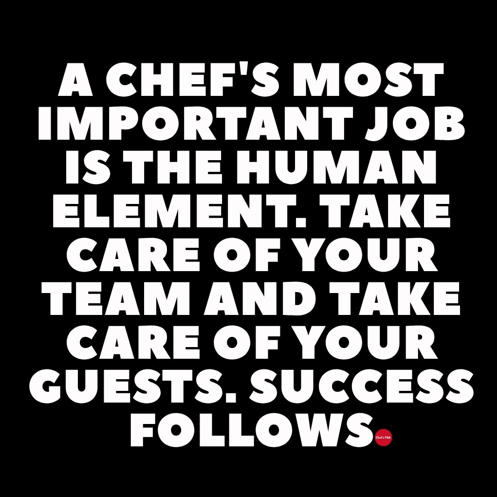 jacques_behar's tweet photo. Bonne soirée à tous 🧑🏻‍🍳🧑🏻‍🍳🧑🏻‍🍳
Ici à Paris pour mon anniv mais toujours avec mon cerveau sur la cuisine 😏😏

Voici la partie plus importante pour un chef cuisinier 😁😁😁

Je vous remercie pour tout et je vous kiffe 🫶🏻🫶🏻🫶🏻

#monanniv45 #laviedunchef https://t.co/OdjGlY9Ue3