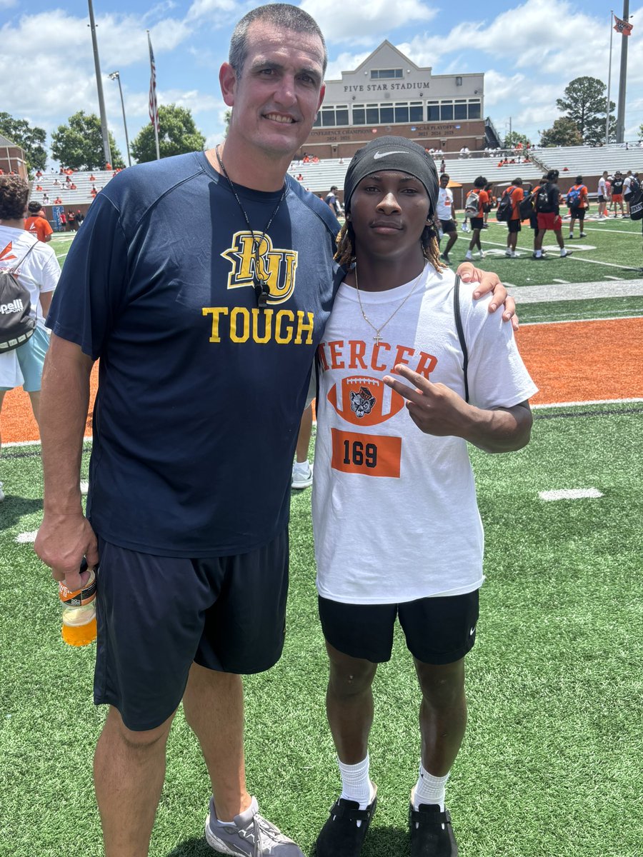 TreyDean29's tweet photo. After a great day at camp, I’m blessed to receive my first offer from Reinhardt University.@CoachHennes @TroupRecruitz @tanner_glisson @coach_fertig @_CoachMac_ https://t.co/SQOxuCtTrS