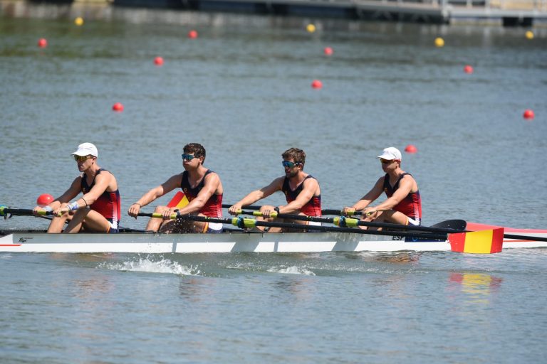 CAMD_info's tweet photo. 🤝 Este despliegue permitió reforzar la seguridad de una competición que volvió a situar a Sevilla en el centro del deporte internacional y del remo de élite. https://t.co/SJPrjbBETE