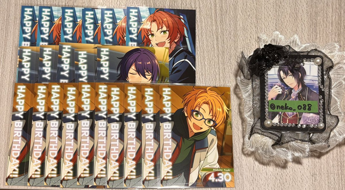 neko_088's tweet photo. 【交換】あんスタバーブロ

譲:レオ6、颯馬5、真10

求:今弾マヨイ1、スバル1>過去友也、スバル

郵送 https://t.co/LUWk8QEgsY