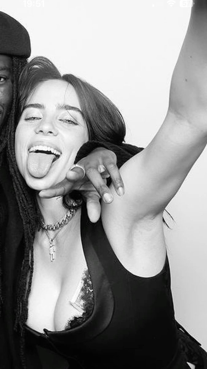 billiestrokr's tweet photo. NNNGHH GODDESS BILLIE FACEPORNNN https://t.co/Vp8OcLU2BP