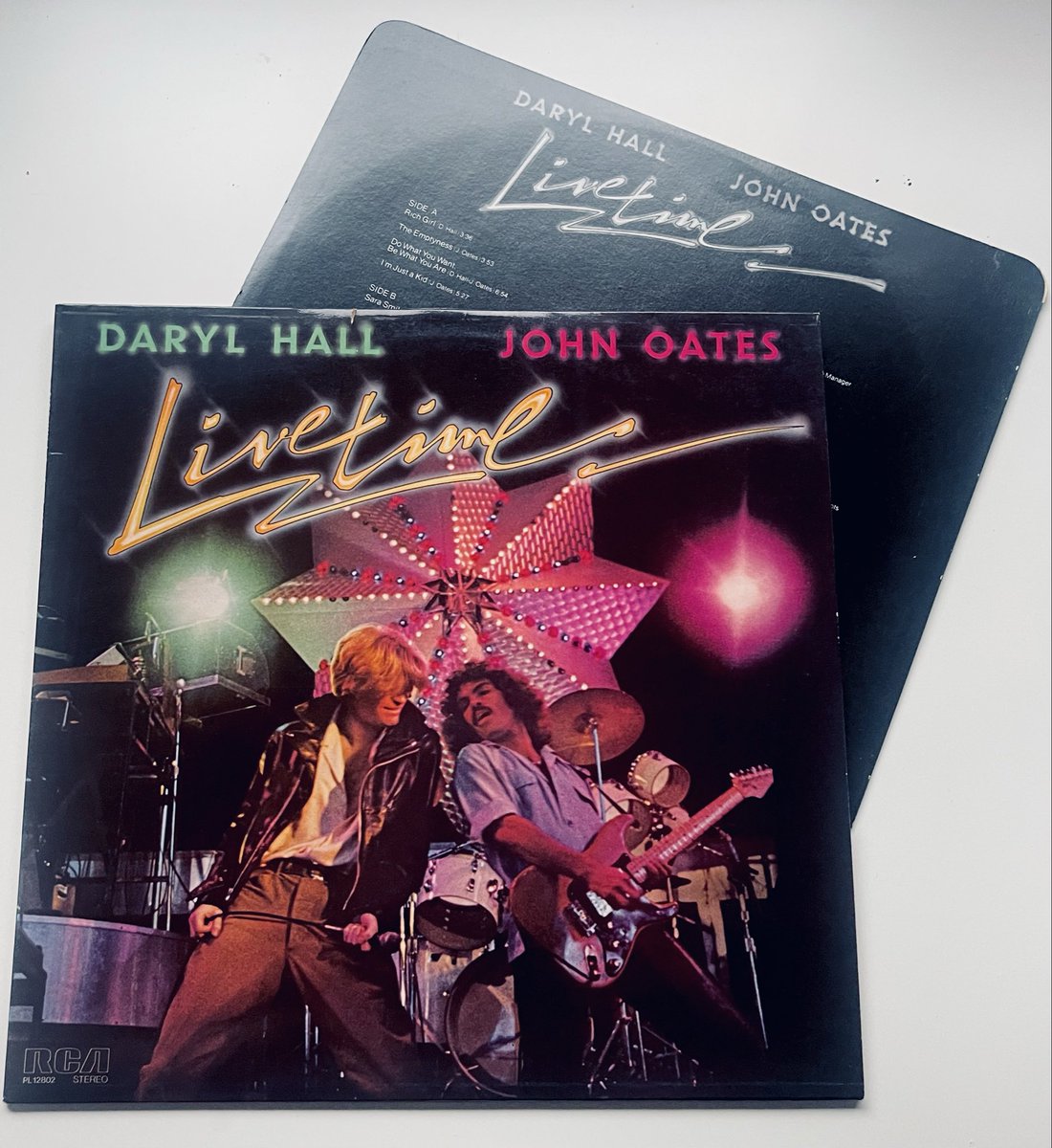 Stutweeets's tweet photo. @realdarylhall @JohnOates @halloates “Livetime” is an off the scale good live album….after all these years i never get tired of listening to it….has to be one of the greatest live albums of the 70s without a doubt 🫶👌

#HallAndOates #DarylHallAndJohnOates #HallOates #LiveTime https://t.co/XZY9PD9NwV