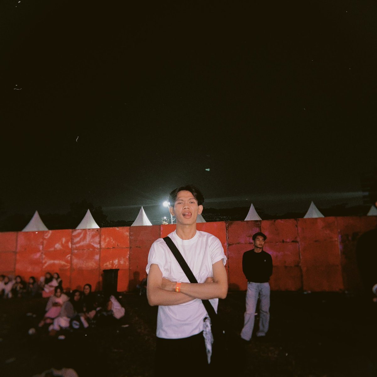 kocakdena's tweet photo. gtw suka bgt di sini gue plenger bgt https://t.co/e3vxMQWM6M