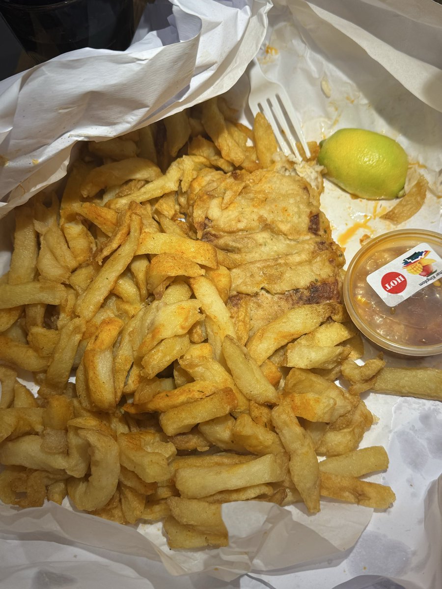 ChefMarcusZA's tweet photo. Kaap Fish and Chips https://t.co/jjwxTEoJQY