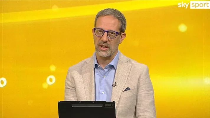 RiccardoDanna1's tweet photo. 💰 Marchetti (Sky Sport): "#Palestra costa intorno ai 50 milioni di euro, forse qualcosa in meno, questa è una prima valutazione che fa l'Atalanta. #Inter pronta? Nì, perché sarebbe pronta se dovesse partire Dumfries". ⚫️🔵 https://t.co/hugBAkZQzJ