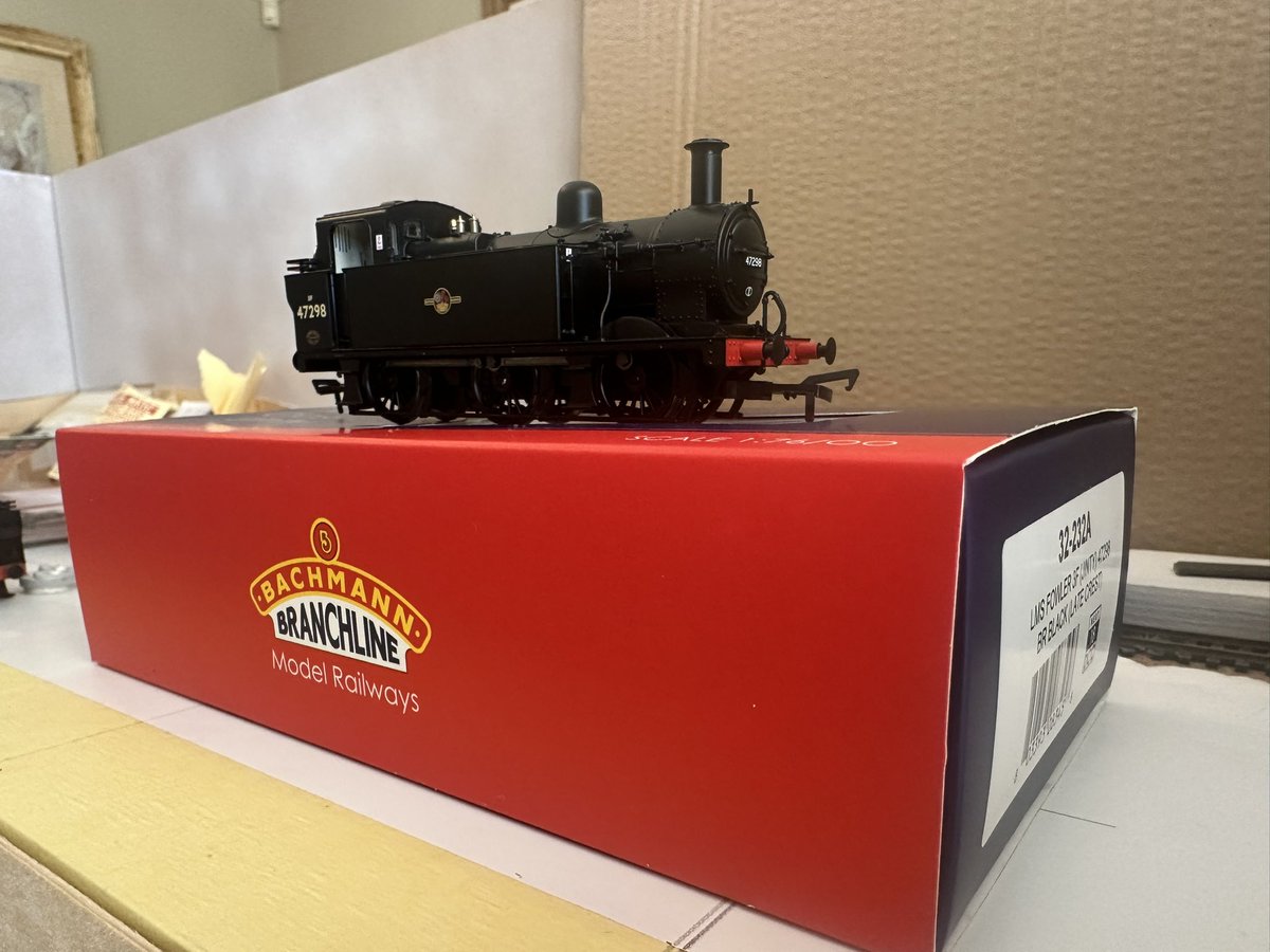 BufferStopBen's tweet photo. Bachmann Jinty No. 47298 - £100 UK postage only, PayPal only. https://t.co/lOl8XbSWMV