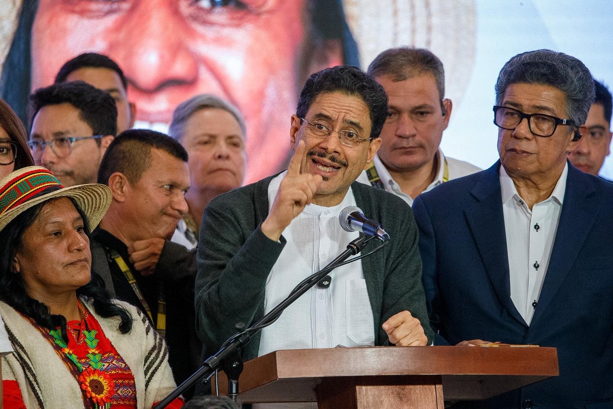 Radio Nacional CO tweet media