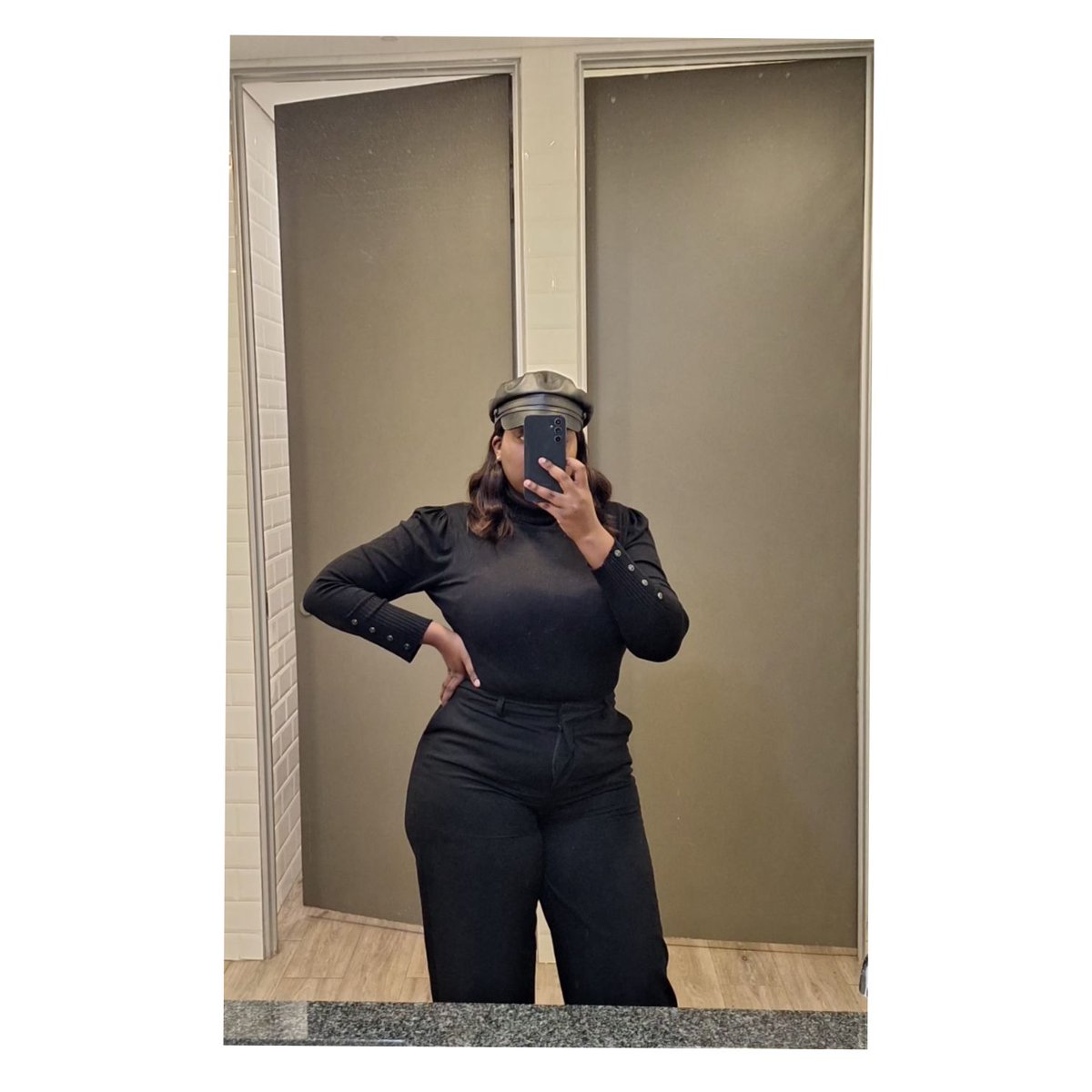 ItsRatoo's tweet photo. no 🧢 https://t.co/xaUFFHfbqJ