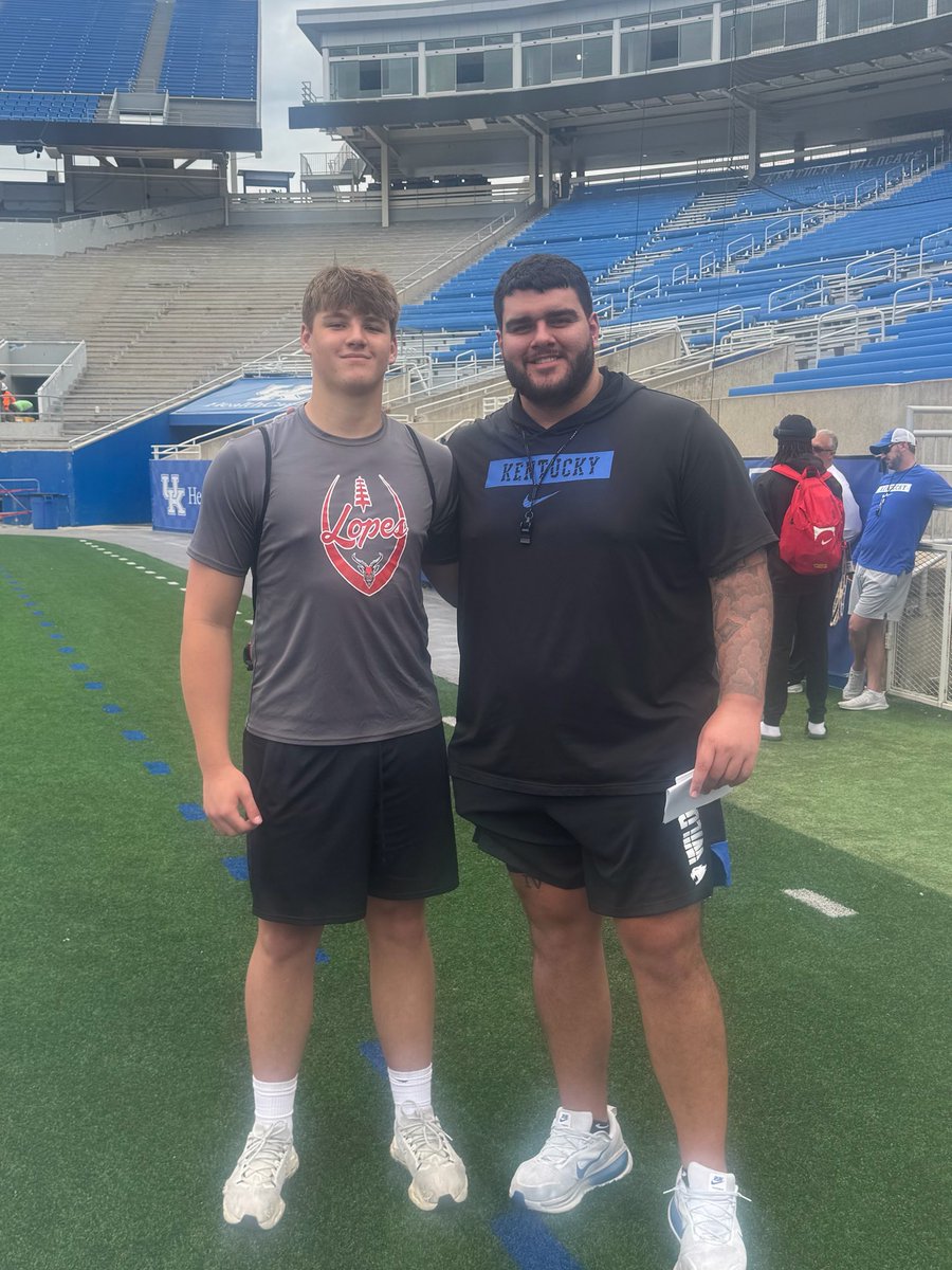 benbutsko1's tweet photo. Another great experience learning and competing at @UKFootball today. Huge thank you to @UKFootball and @Coach_PaulRod for having me out! 

@PA_TodaySports @wpial7 @WPIAL_Insider @TheWPIALEdition @wpialsportsnews @SWiltfong_ @adamgorney @drossman @kubdog5  @ChadSimmons_ @BrianDohn247 @AllenTrieu @TomLoy247 @AvonworthFB