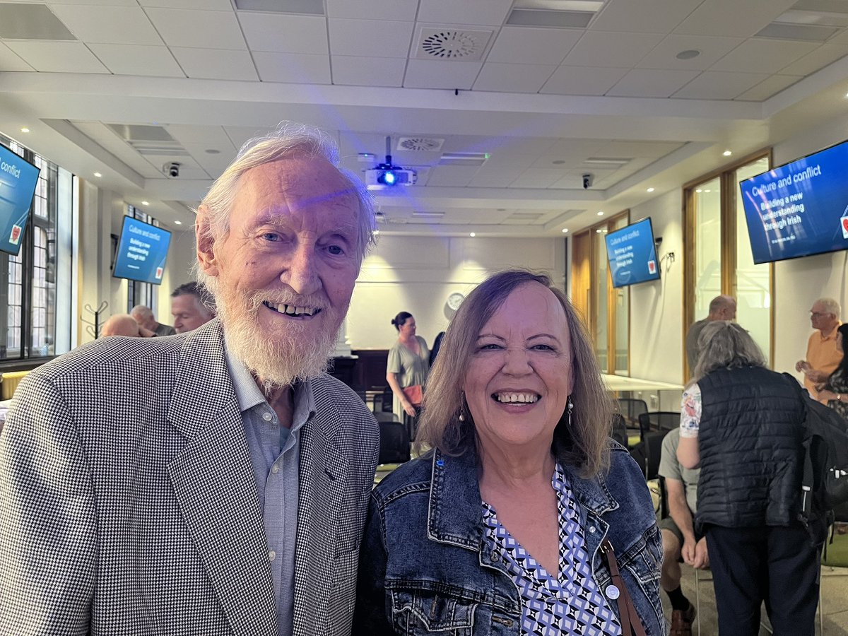 CoventryIrish's tweet photo. Special thanks to Immediate Past Lord Mayor, Rachel Lancaster, for facilitating support from the Council House &amp; to the Council House team for the kind welcome. 

The event was made possible by the Irish Foreign Ministry’s Reconciliation Fund as part of our “Project Phoenix”. 3/4 https://t.co/QNxwm4WoeT