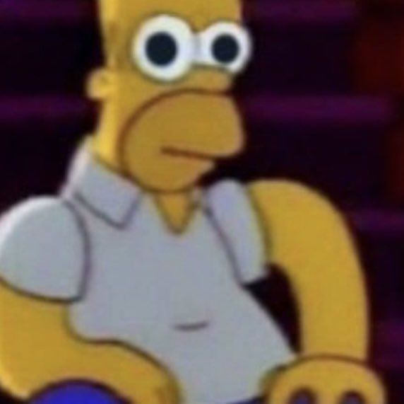 livinddead's tweet photo. meu deus eu liguei pra um empresa que so tinha bot atendendo e o bot foi GROSSO comigo? https://t.co/yqLlI2r6jT
