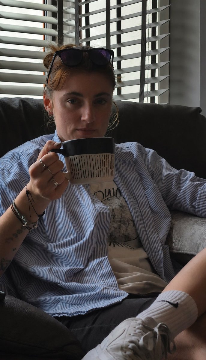 LetsTalkCorrie's tweet photo. Popped into no6 for a cuppa and a natter 

#swarla https://t.co/7c9Ca1J21j